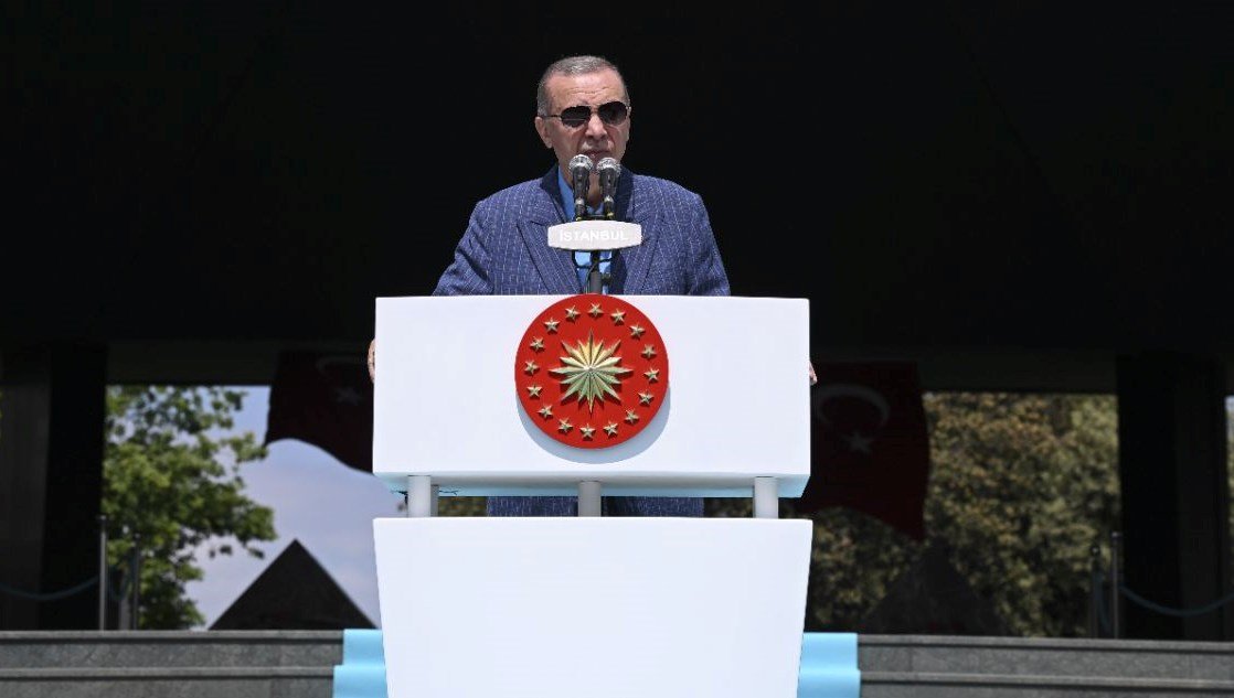 Cumhurbaşkanı Erdoğan: Türk demokrasisi 27 Mayıs’ta aldığı yarayla sendelemiştir